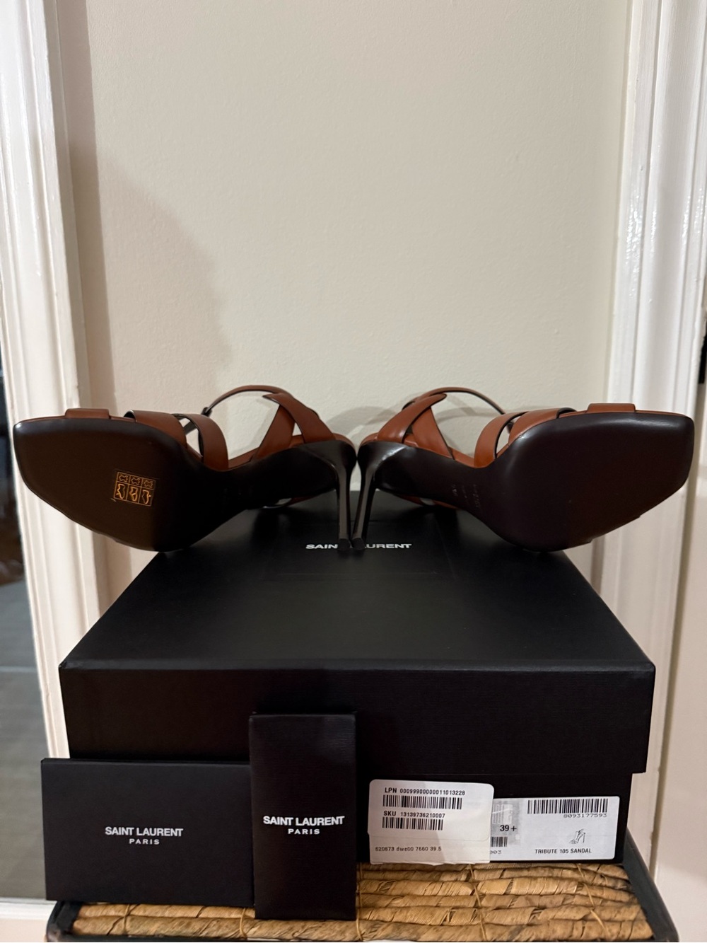 New Saint Laurent Tribute 105 Brown Woven Leather T-Strap Heel Sandal - Picture 5 of 6